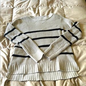 SO Sweater
